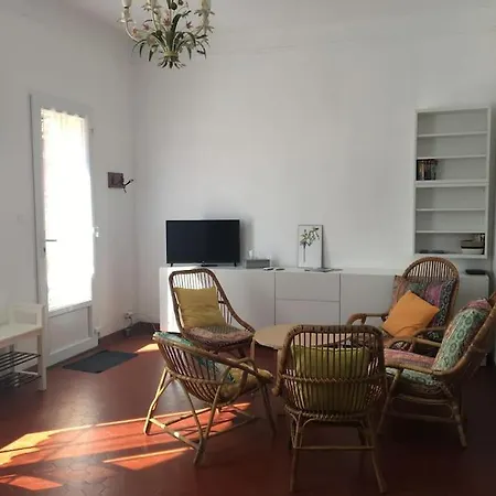 Maison Quartier Residentiel * Sanary-sur-Mer